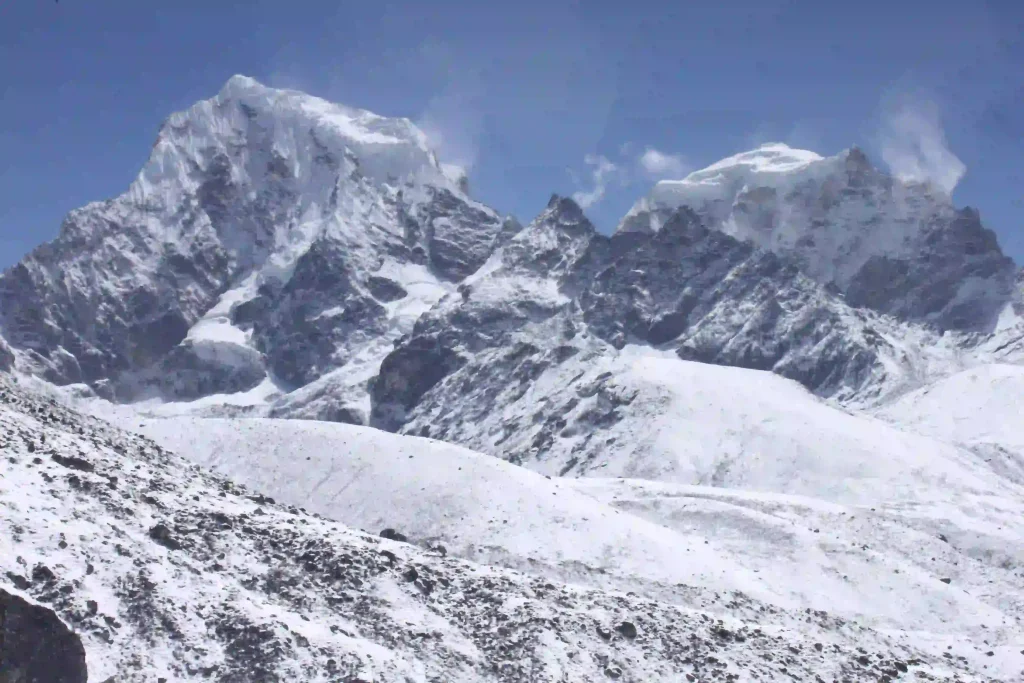 Snowfall in Everest Base Camp